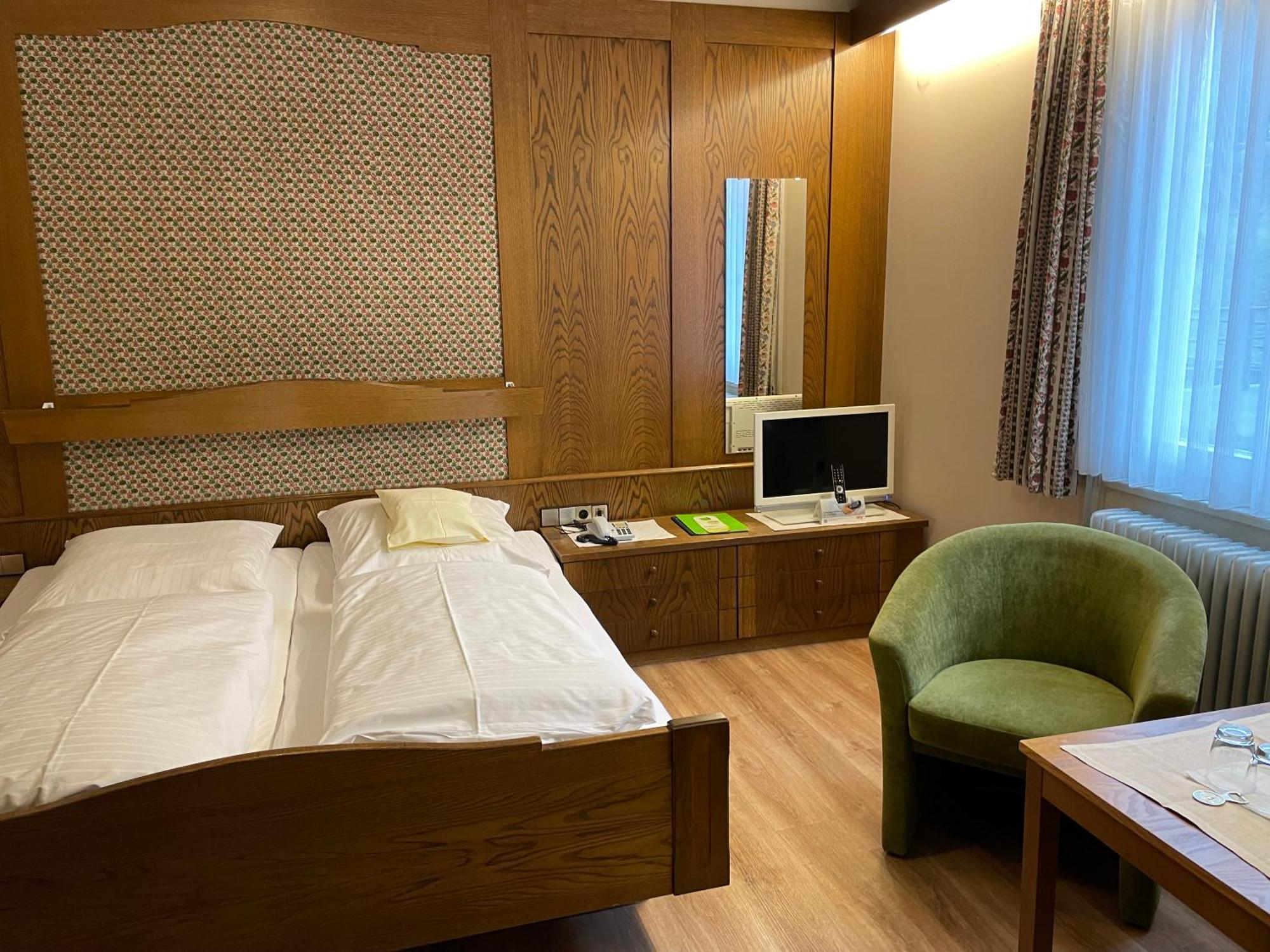 Hotel Waldlust Байерсброн Екстериор снимка