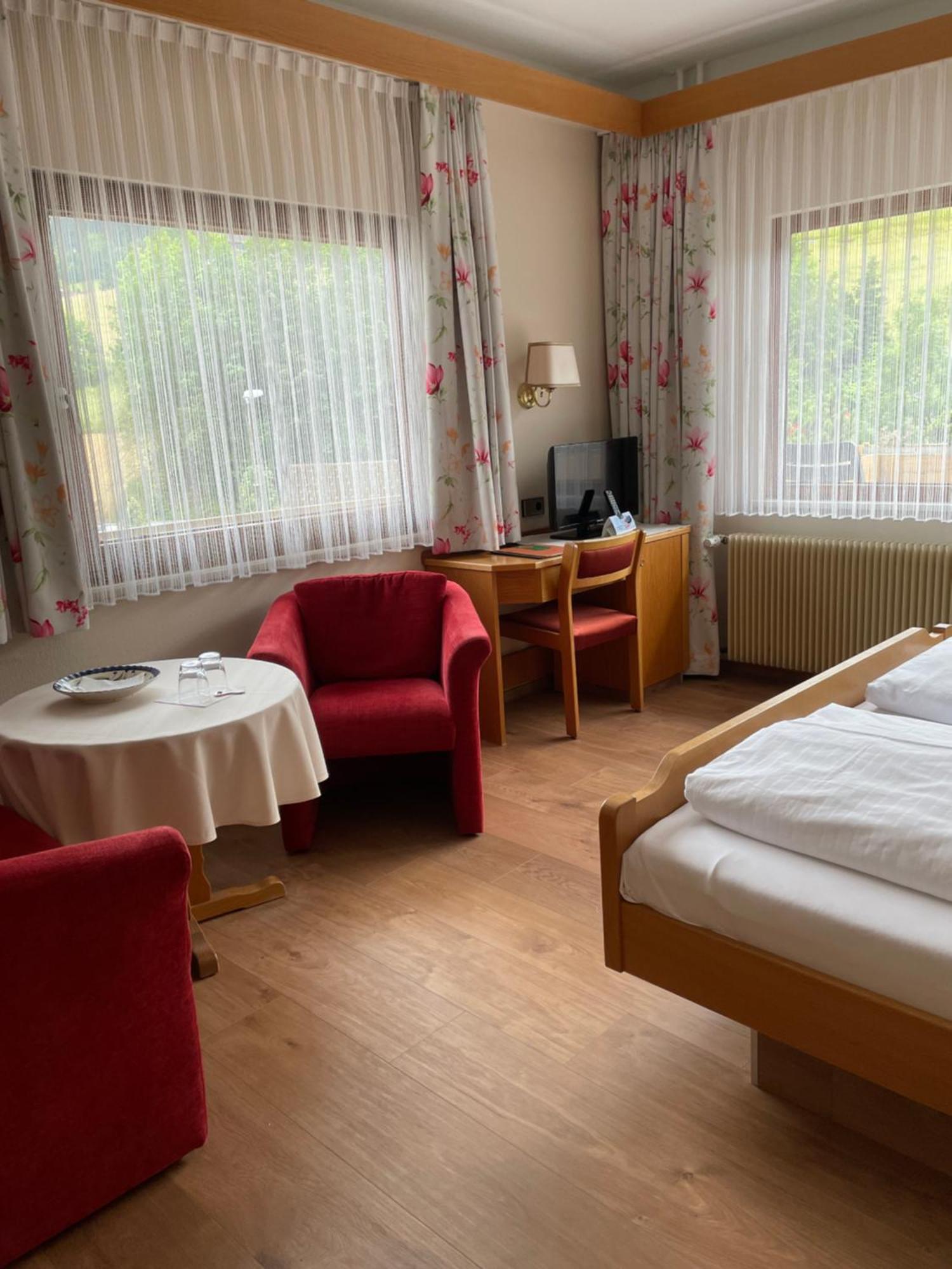 Hotel Waldlust Байерсброн Екстериор снимка