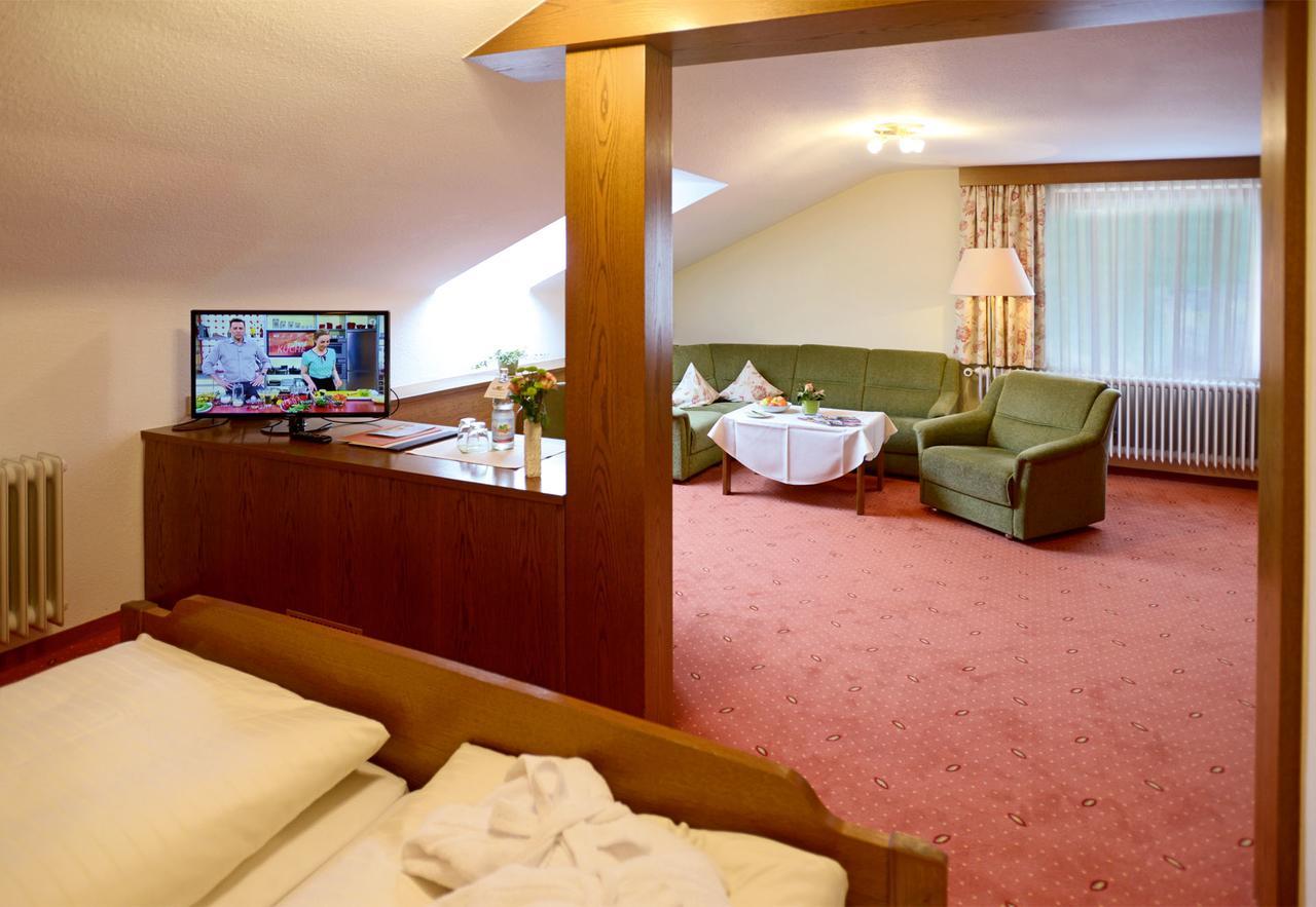 Hotel Waldlust Байерсброн Екстериор снимка